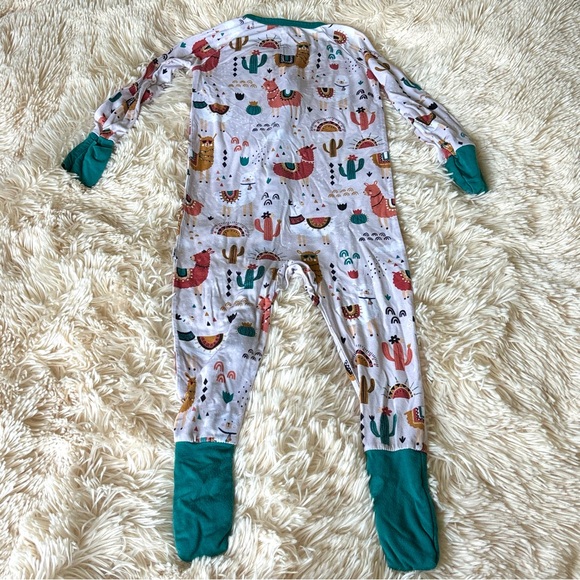 Little Sleepies Llama Love Zippy 12/18 - Picture 3 of 5